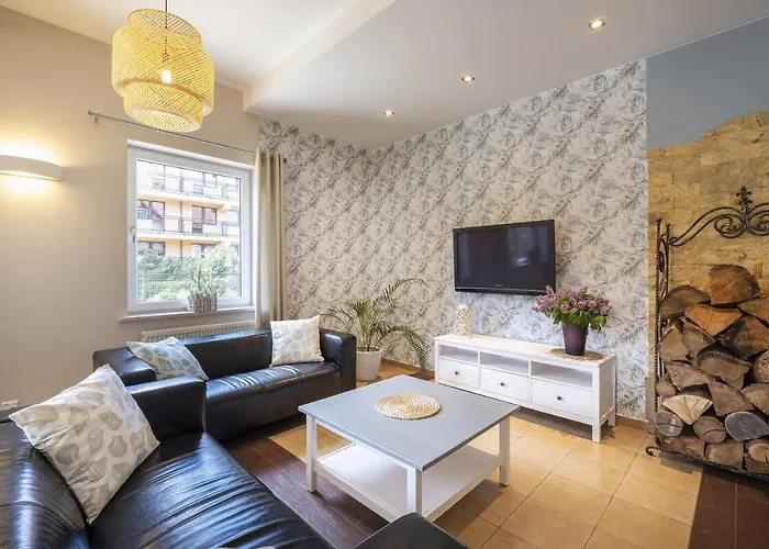 Rejs Ośrodek wypoczynkowy *