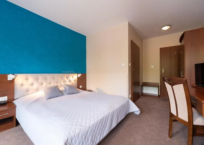 Rejs Ośrodek wypoczynkowy *