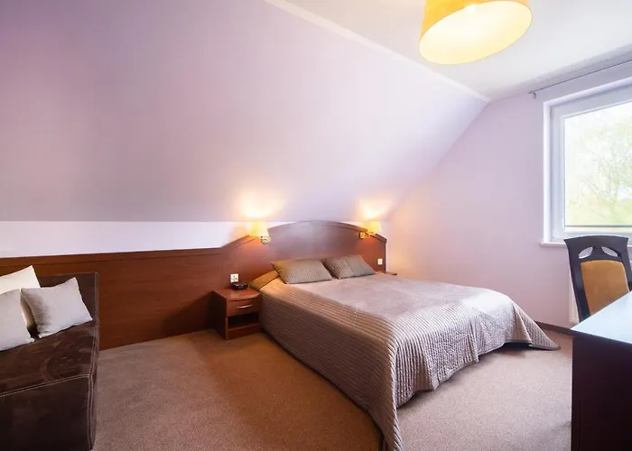 Rejs Ośrodek wypoczynkowy *